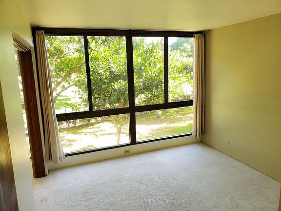 5th image of 5080 Likini St #South717