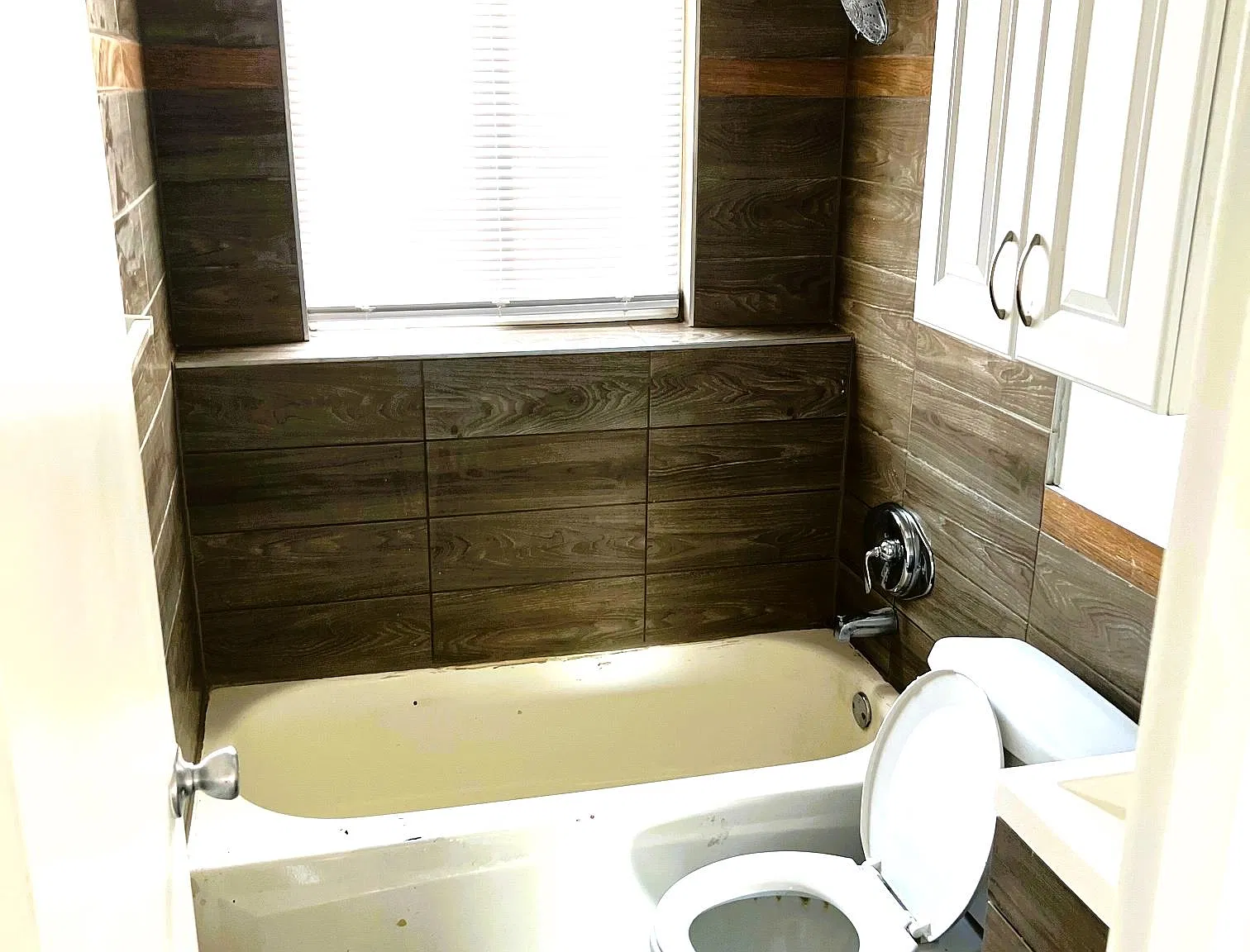 255 N Vine St — Photo 3