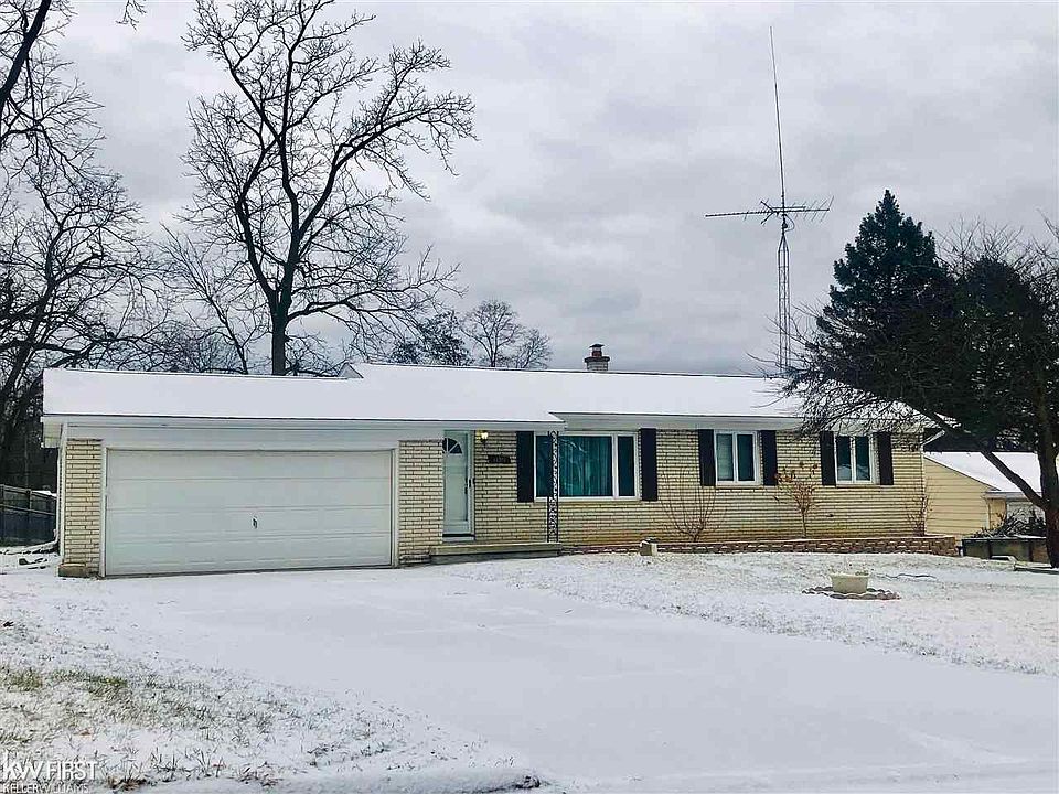 1st image of 1129 Fairoaks Dr