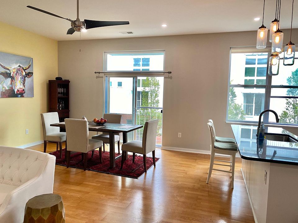 1st image of 506 N Mangum St #203