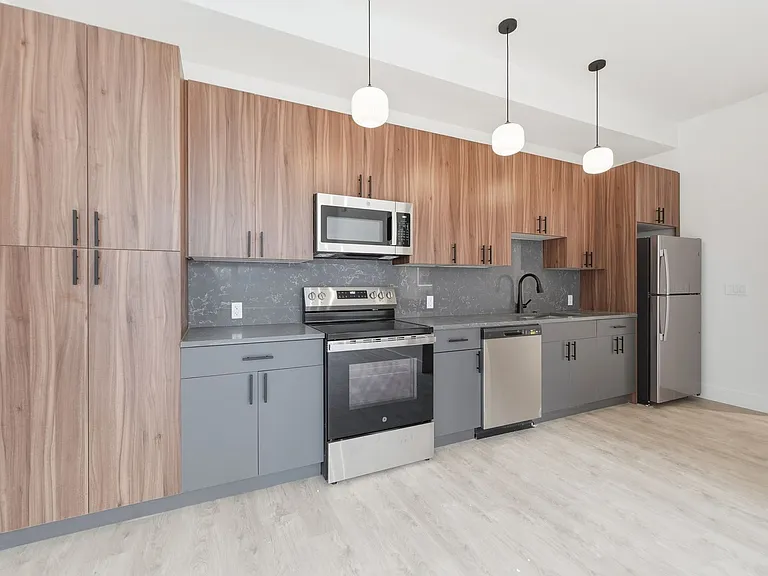 Wood Street Lofts — Photo 64