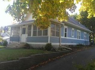 1261 Dale St N, Saint Paul, MN 55117