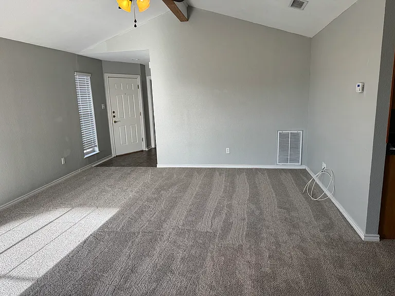 2425 Patriot Commons Rd — Photo 9