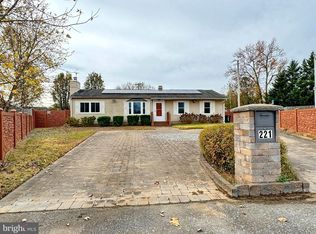 221 Concord Cir, La Plata, MD 20646