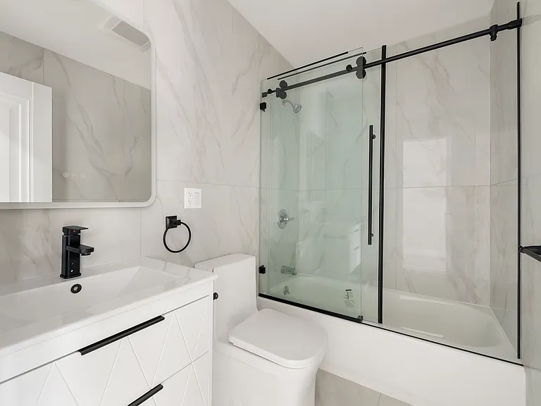 458 Decatur St #3 — Photo 6