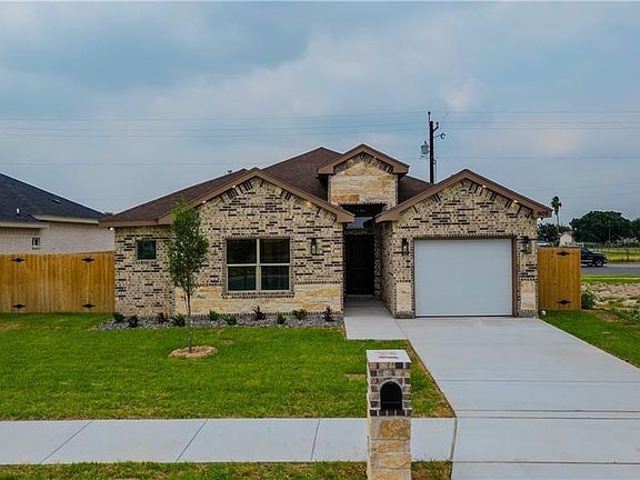 2nd image of 905 E Costa Del Sol Ave