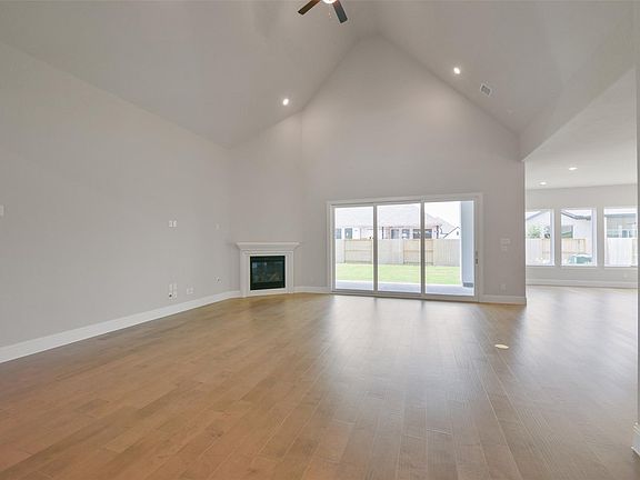 7th image of this home