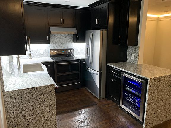 4th image of 5735 Gaston Ave APT 120