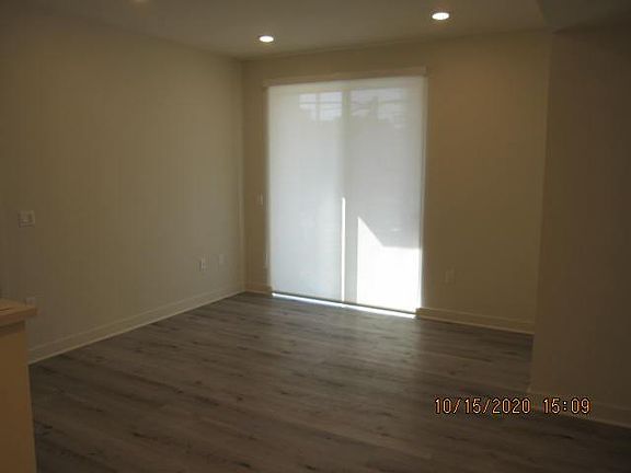 3rd image of 4400 Cahuenga Blvd #101