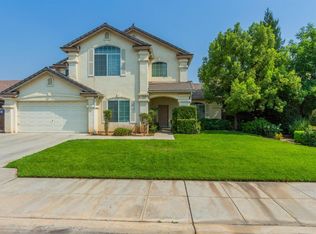 2886 E Granada Ave, Fresno, CA