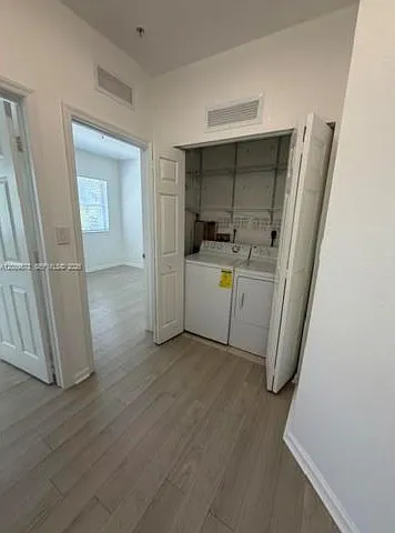 8900 NW 97th Ave — Photo 3