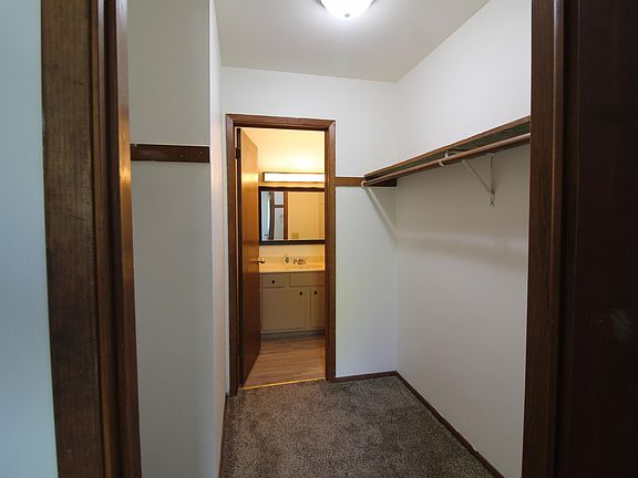 Bath 2 and Primary Closet