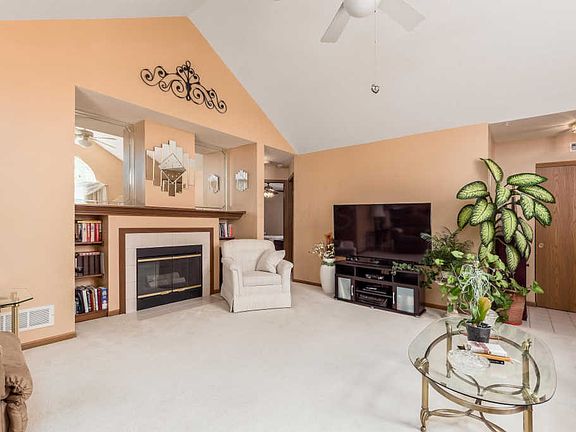 5th image of 7785 S Meadowlark Ln