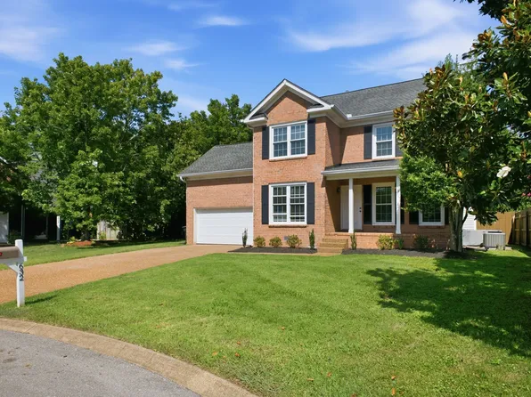 632 Independence Dr E, Franklin, TN 37067
