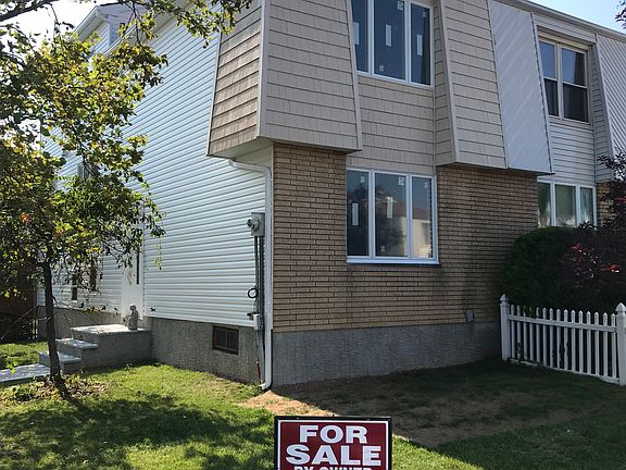 4th image of 90 Woehrle Ave