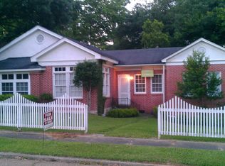 135 E Myrtle St, Magnolia, MS 39652