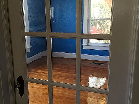 2nd image of 310 N Davis Ave
