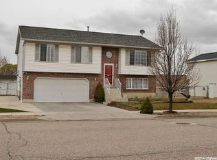 5269 S 3275 W, Roy, UT 84067