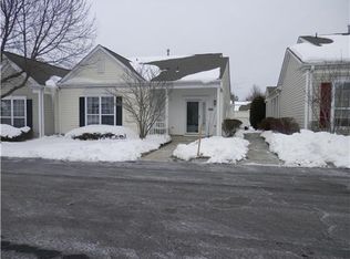 666 Quail Dr, Monroe Twp, NJ 08831