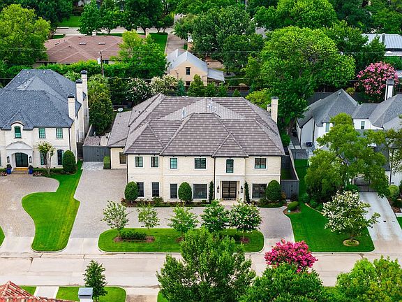 3rd image of 6517 Prestonshire Ln