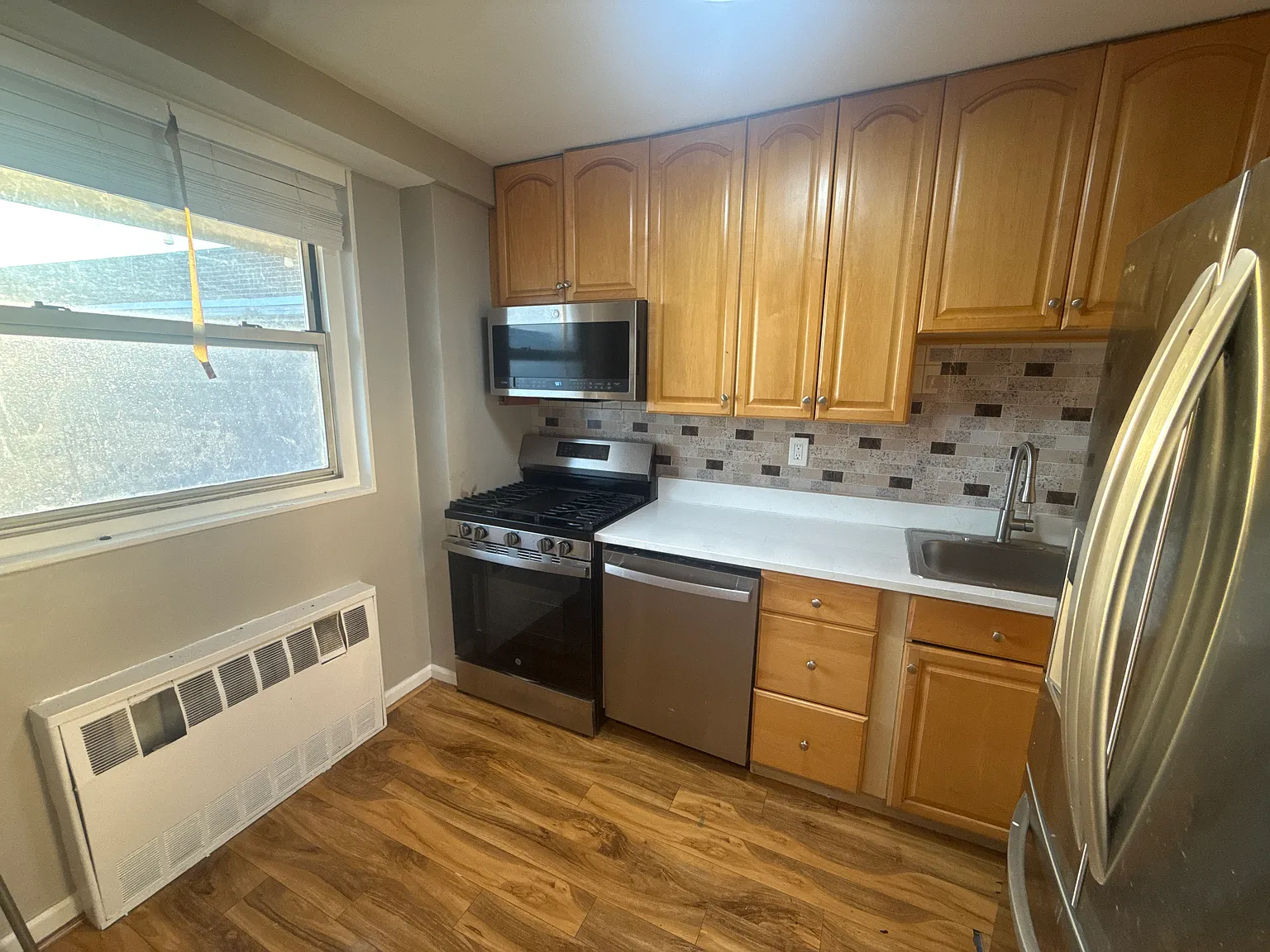 2 bed, 875 sqft, $2,650 — Photo 3