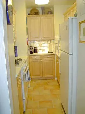 Sold by Marilyn Korn Real Estate | media 16