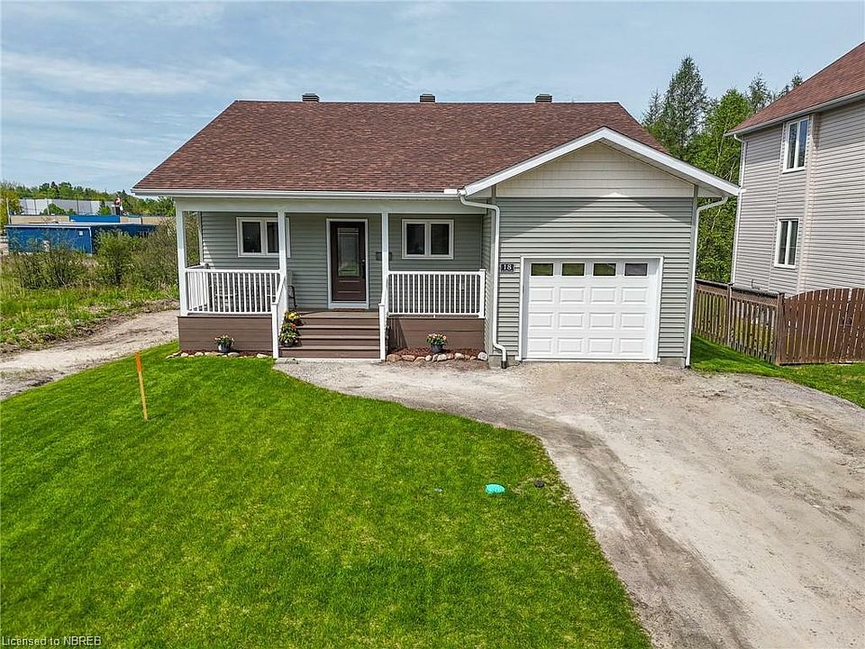 1st image of 18 Dellandrea Dr