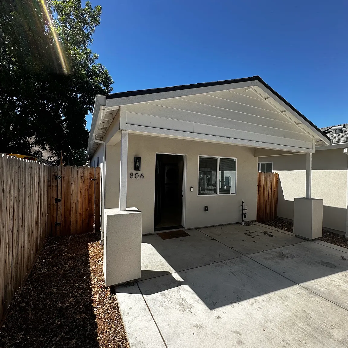 2 bed, $2,150 — Photo 2