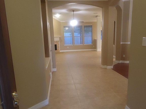 2nd image of 5111 Rainflower Cir S