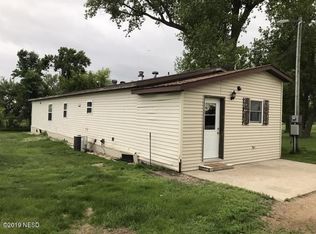 110 N Spruce St, Waubay, SD 57273