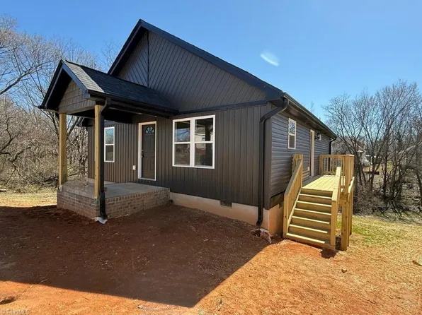 705 Langford Ave, High Point, NC 27260