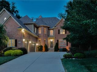 11059 Harbor Bay Dr, Fishers, IN 46040