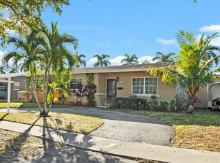 6920 Tyler St, Hollywood, FL 33024