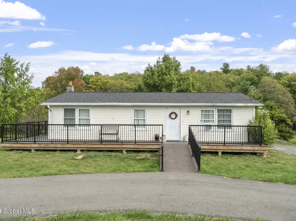 370 Manor Rock Road, Craryville, NY 12521