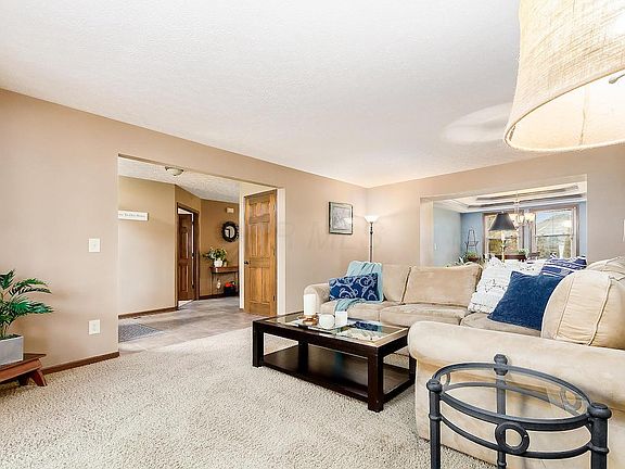 2nd image of 5714 Saint Andrews Dr