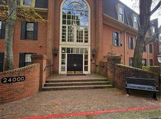 24208 Plantation Dr NE UNIT 208, Atlanta, GA 30324