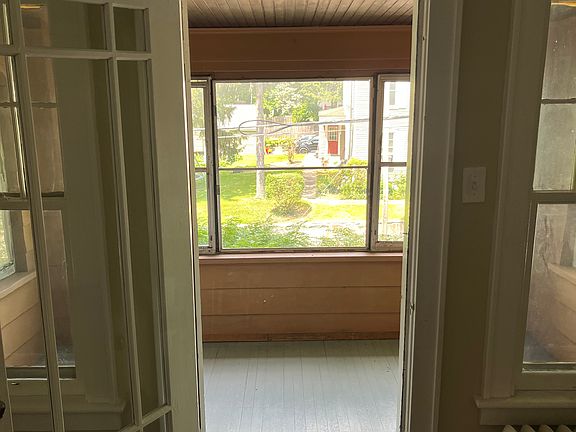 5th image of 208 N Ballston Ave Floor 2