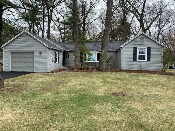 320 Maple St, East Longmeadow, MA 01028