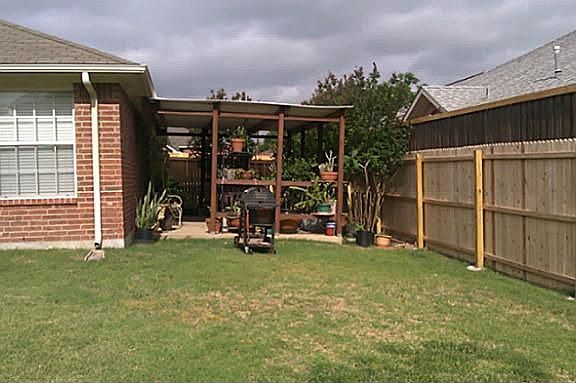 4th image of 1509 Rosewood Ln