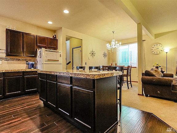 5th image of 4424 Abalone St