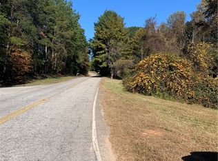 775 Earle St, West Union, SC 29696