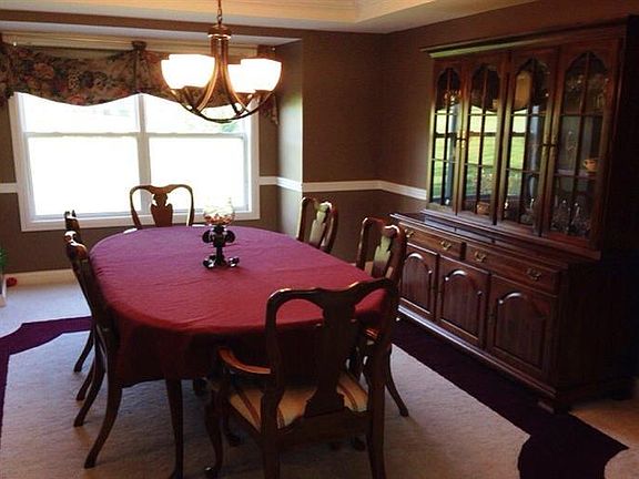 3rd image of 5628 Bentwood Dr