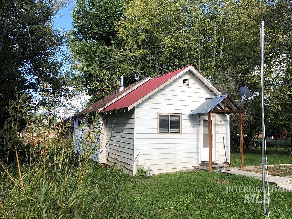 210 S Idaho St, Cascade, ID 83611 Zillow