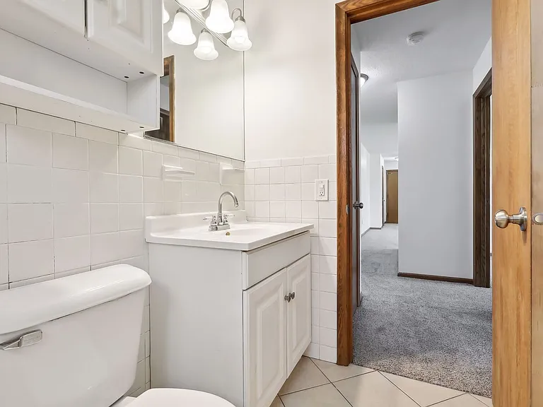 Unity View Apartments - 476 75th Ave NE — Photo 9