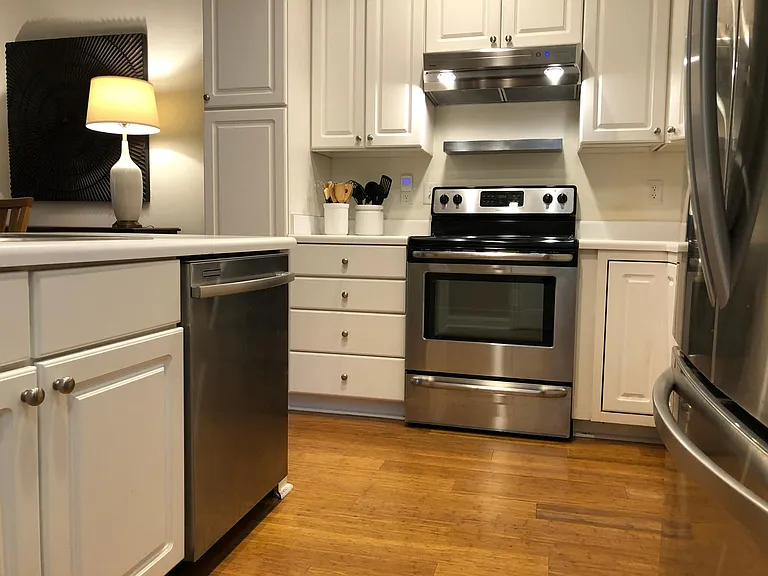 703 Teague Pl — Photo 29