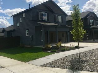 1499 NE Rumgay Ln, Bend, OR 97701
