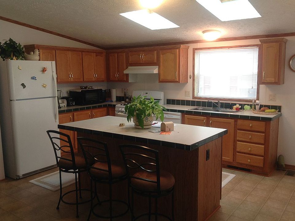 1st image of 2743 Buckingham Dr.