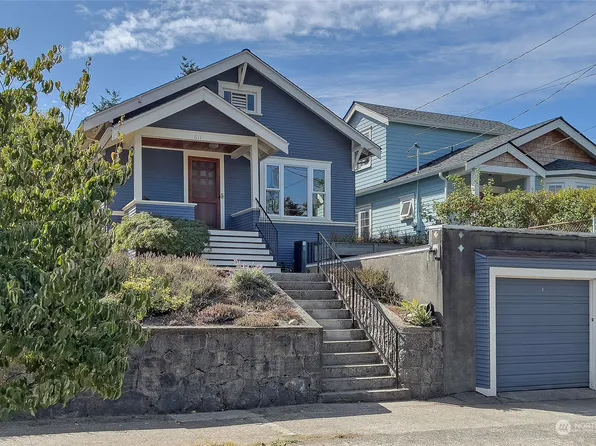 611 NW 73rd Street, Seattle, WA 98117