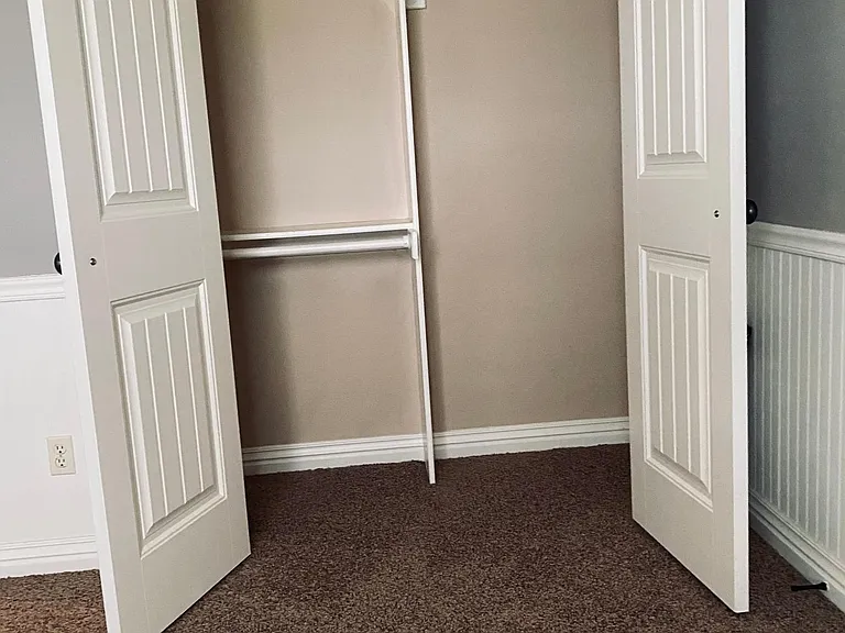 1344 N Vintage Ave — Photo 21