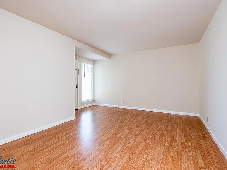 2100 Sahara Way #2 — Photo 2